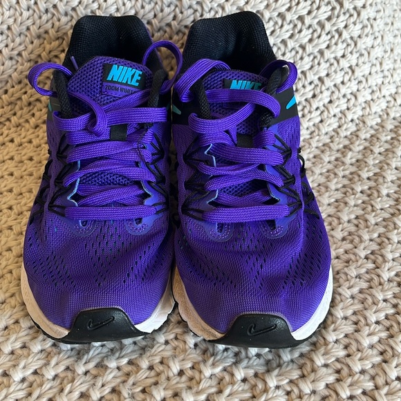 Nike Women’s - Picture 1 of 10